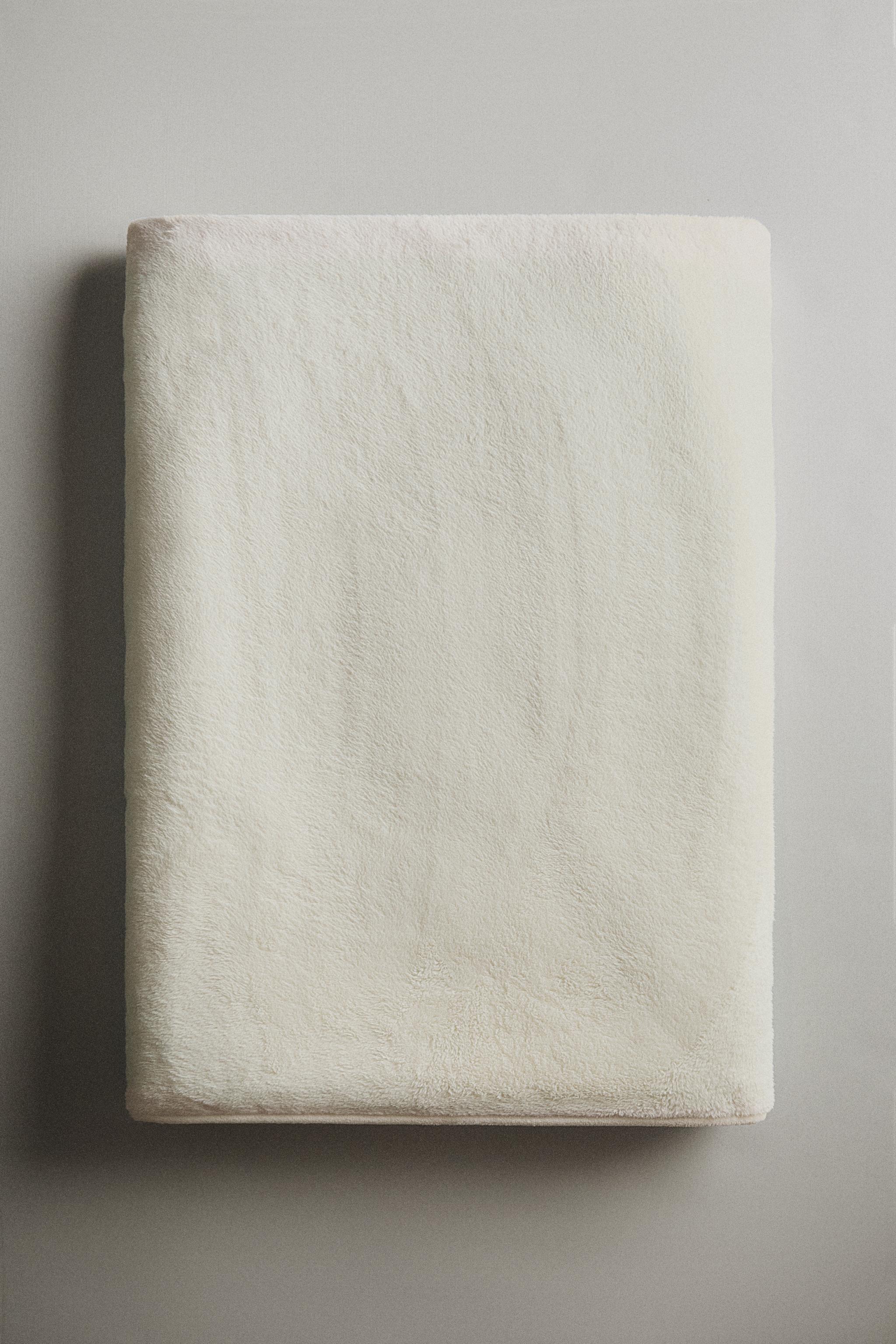 COUVERTURE POLAIRE
